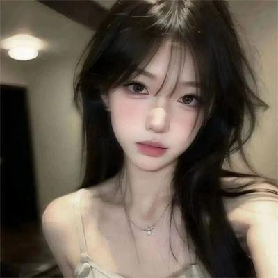 校草是女生